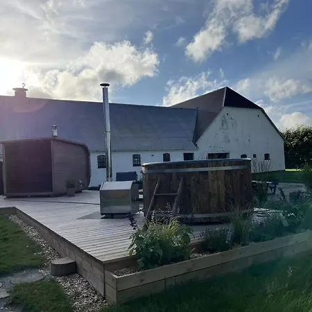 Wellnessglamping For 2 Personer Solsikkemarken *